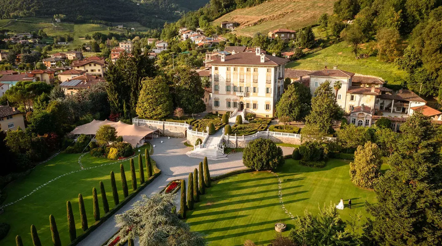 Villa Canton (Bergamo), location per matrimoni in Lombardia 